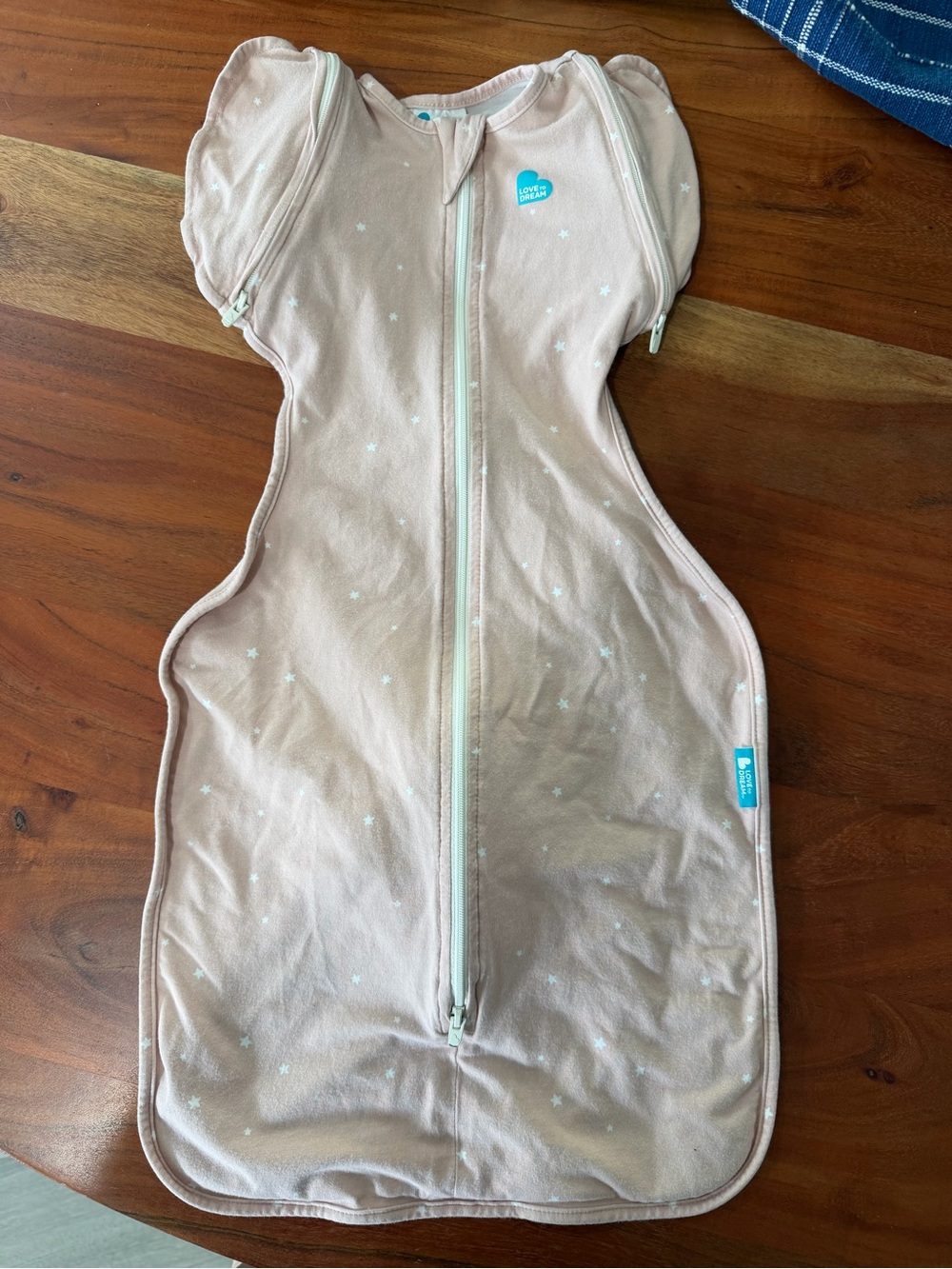Love to Dream Pink Star Transition Sleep Swaddle, Medium